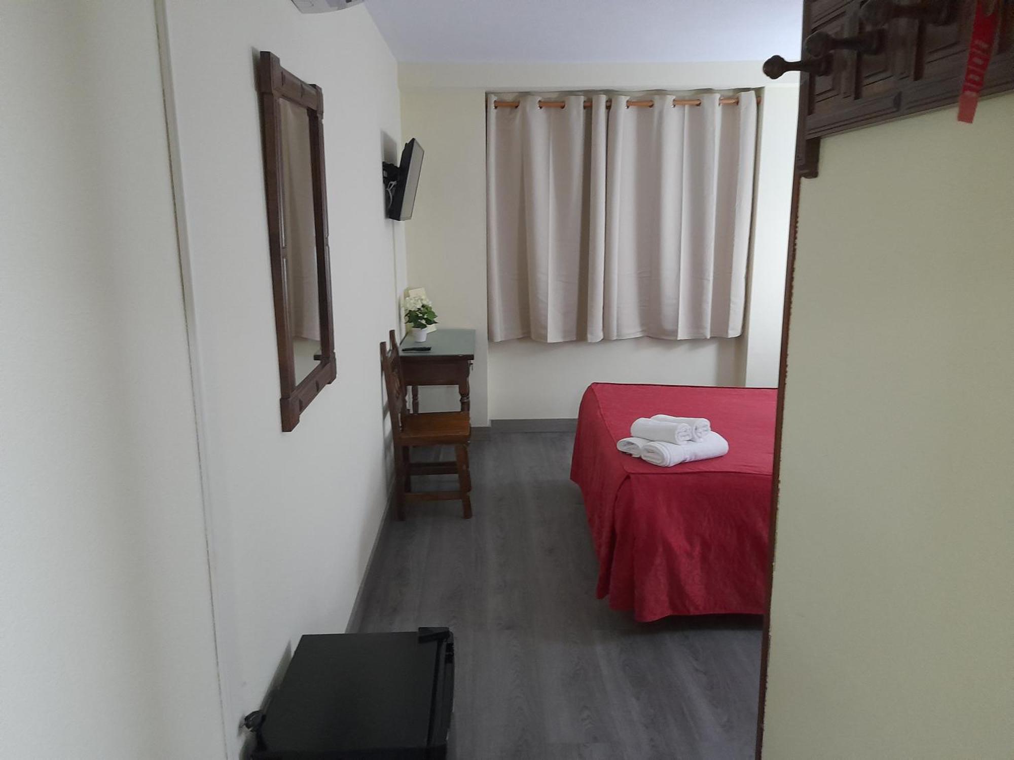 Hostal San Roque Guadalajara Exterior foto